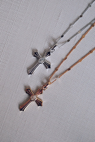 Ekko Cross Necklace